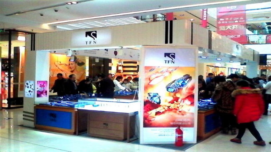 萬達(dá)廣場(chǎng)賣場(chǎng)搭建圖